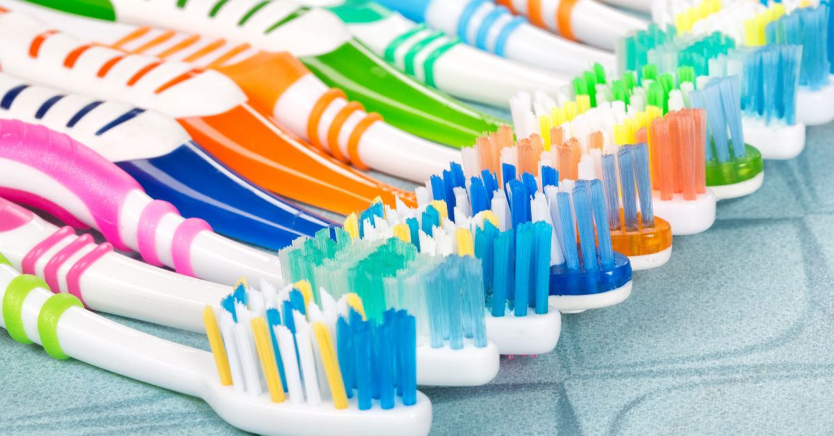 scegliere spazzolino da denti