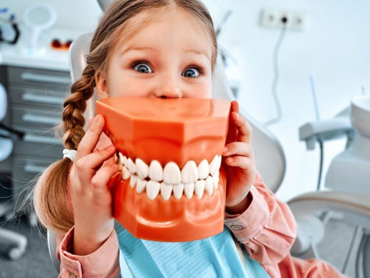 denti da latte igiene orale